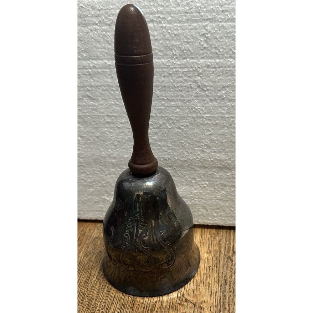 VINTAGE GORHAM SILVER PLATE DINNER BELL E P YC 1324 WOOD HANDLE